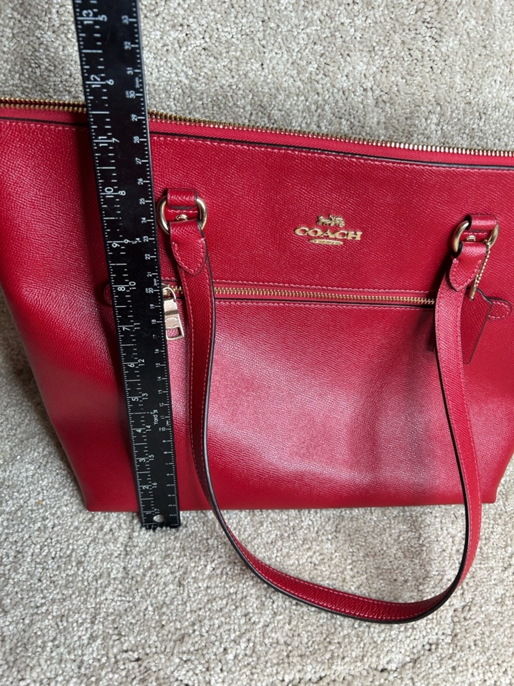 COACH 79608 Gallery Tote Crossgrain Leather Shoulder Bag Gold/Red Apple - Picture 12 of 12